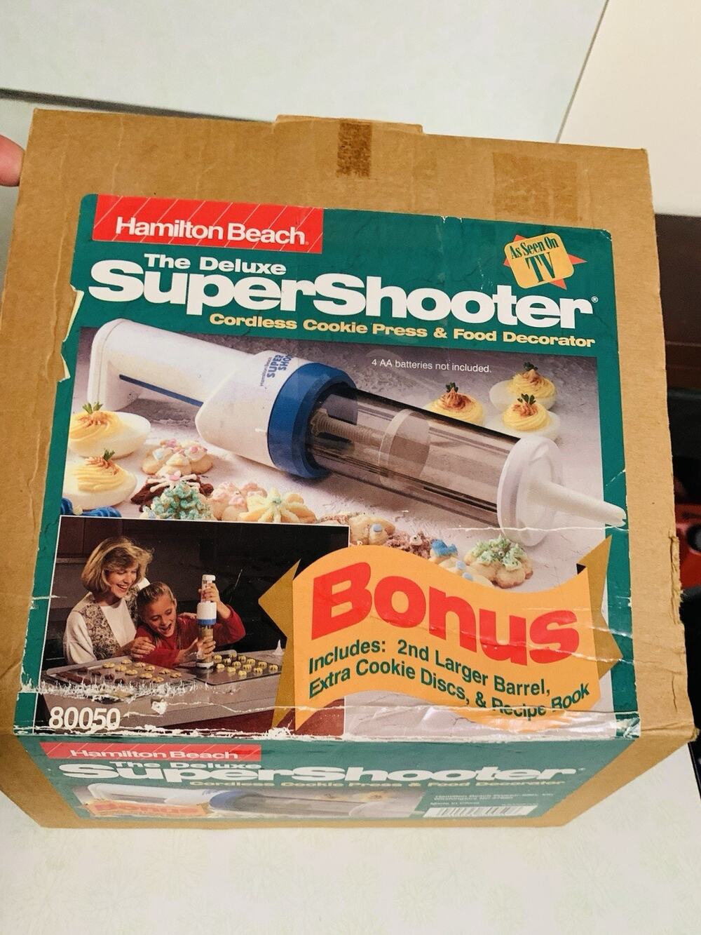 Hamilton Beach Deluxe SuperShooter Cordless Cookie Press with 2nd Barrel 80050